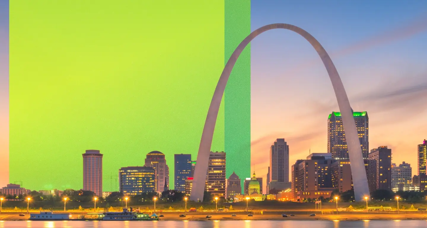St. Louis, Missouri skyline at dusk featuring the Gateway Arch, representing Marathon Health's Missouri network of care.
